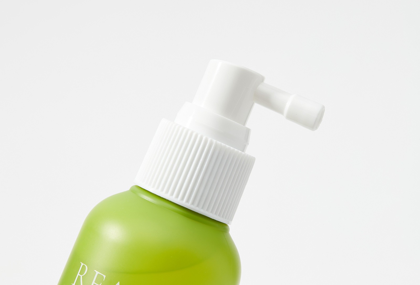 Спрей энергетический для кожи головы с розмарином Real Mary Energizing Scalp Spray Rated Green 120 мл — фото №2