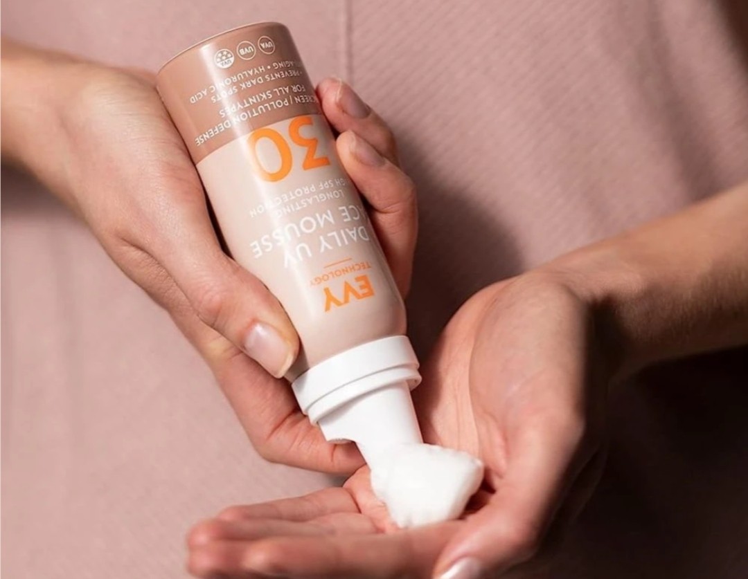 Мус для обличчя  щоденний захисний Daily UV Face mousse SPF 30 EVY Technology 75 мл — фото №2