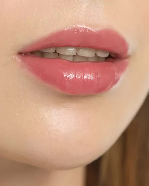 Блиск для губ з ментолом FLIRT Lip Gloss with menthol UNICO — фото №5