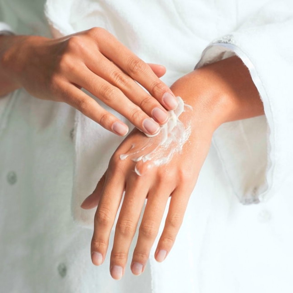 Крем для рук и ногтей anti-age Pro-Radiance Hand and Nail Cream Elemis 100 мл — фото №3