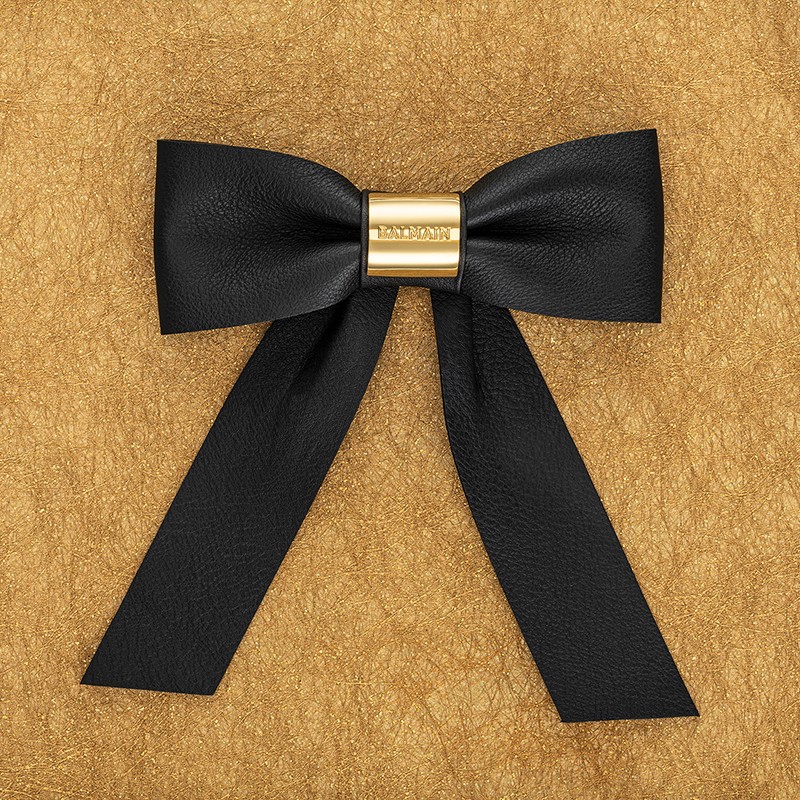 Заколка-автомат лимитированная «Бант» Balmain Limited Edition Hair Barrette With Bow FW21 1 шт — фото №4