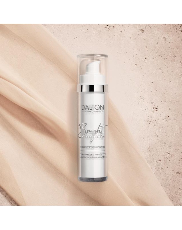 Захисний денний освітлюючий крем проти пігментації SPF 50 BRIGHT PERFECTION Anti-Pigmentation Whitening Day Cream SPF 50 Dalton 50 мл — фото №2