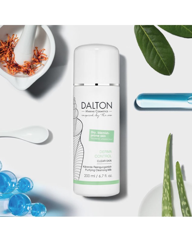 Очищающее молочко для сухой кожи лица, склонной к акне Purifying Cleansing Milk Derma Control Dalton 200 мл — фото №2